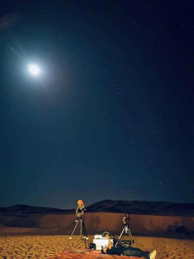 Готель Restcamp Ergchebbi Мерзуга Екстер'єр фото