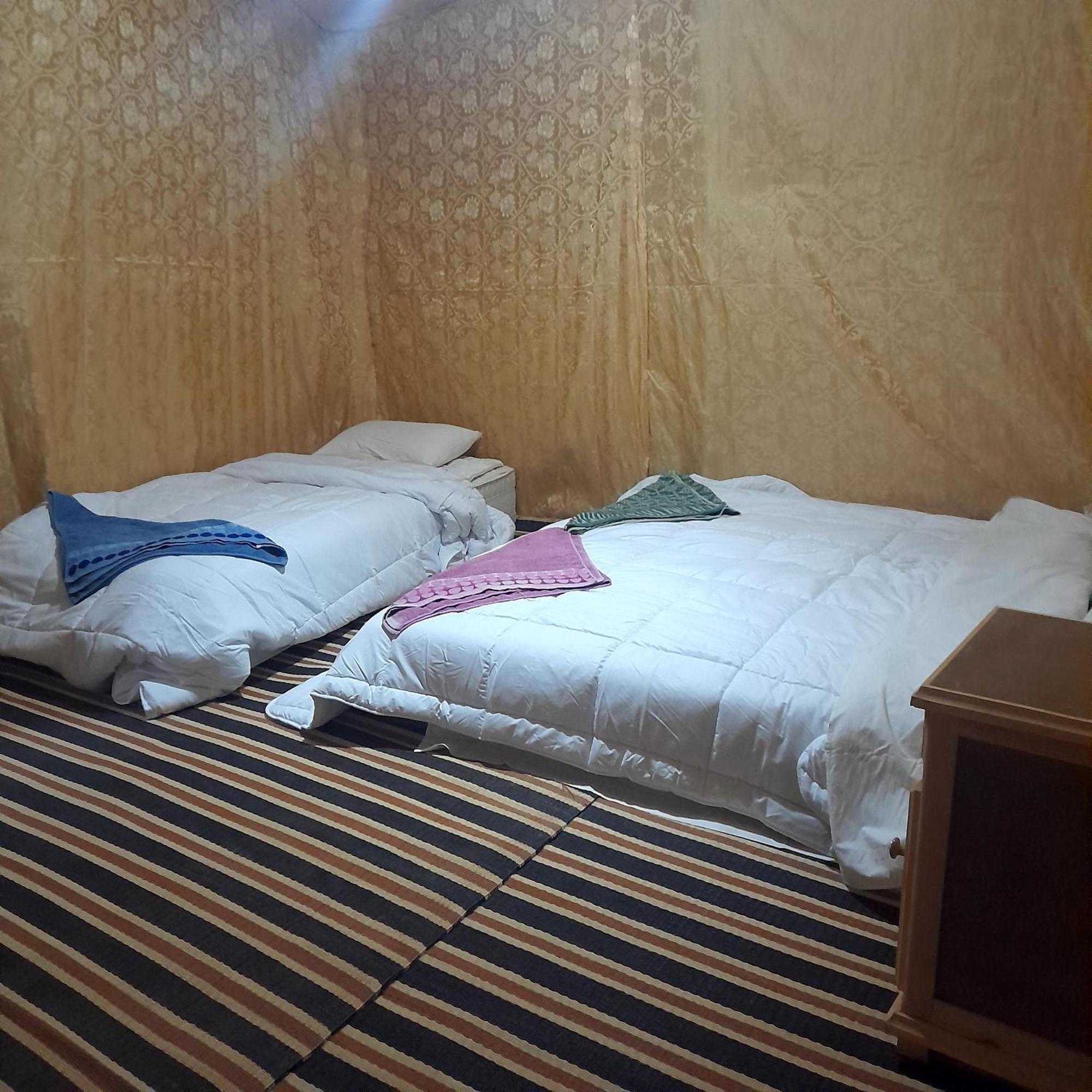 Готель Restcamp Ergchebbi Мерзуга Екстер'єр фото